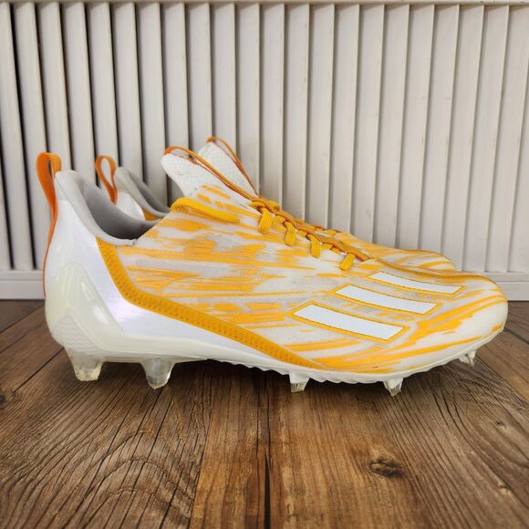 Athletic_Shoes